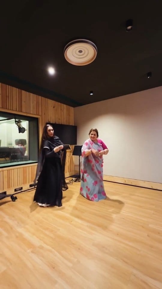 Post 1 by Sanjukta Sinha on Instagram (video)