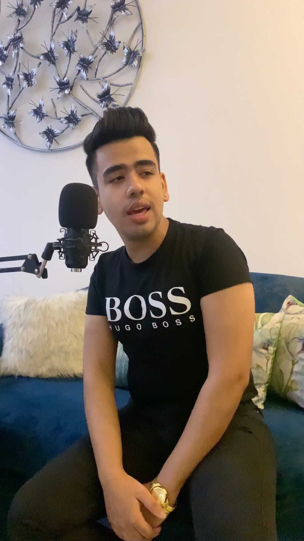 Post 8 by Kshitij Vedi on Instagram (video)