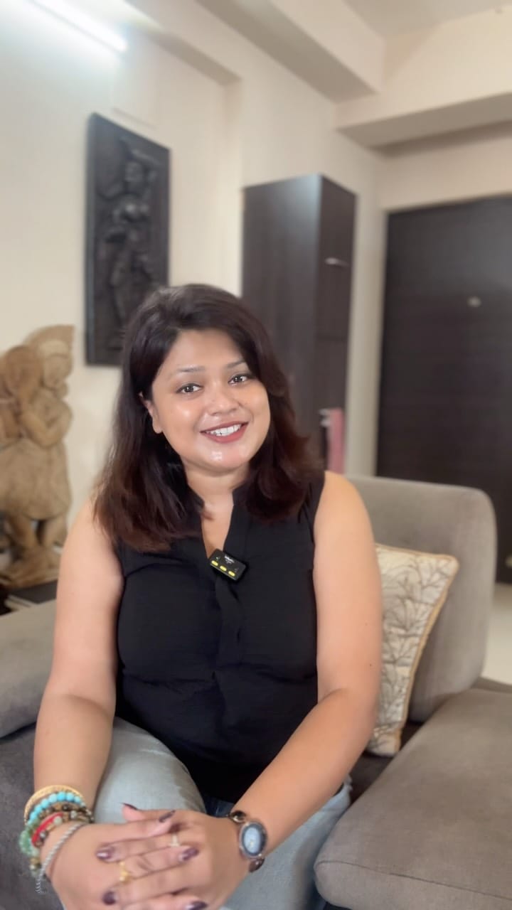 Post 2 by Debjani Dutta on Instagram (video)