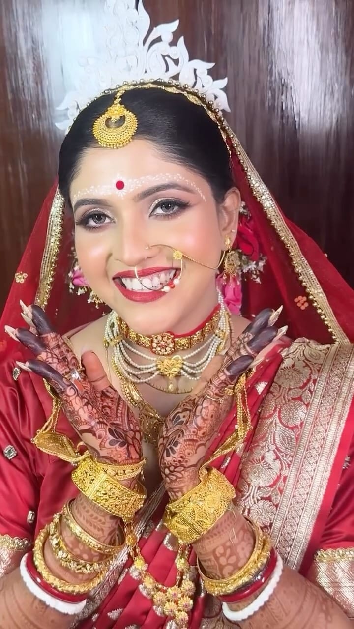 Post 9 by Debjani Dutta on Instagram (video)