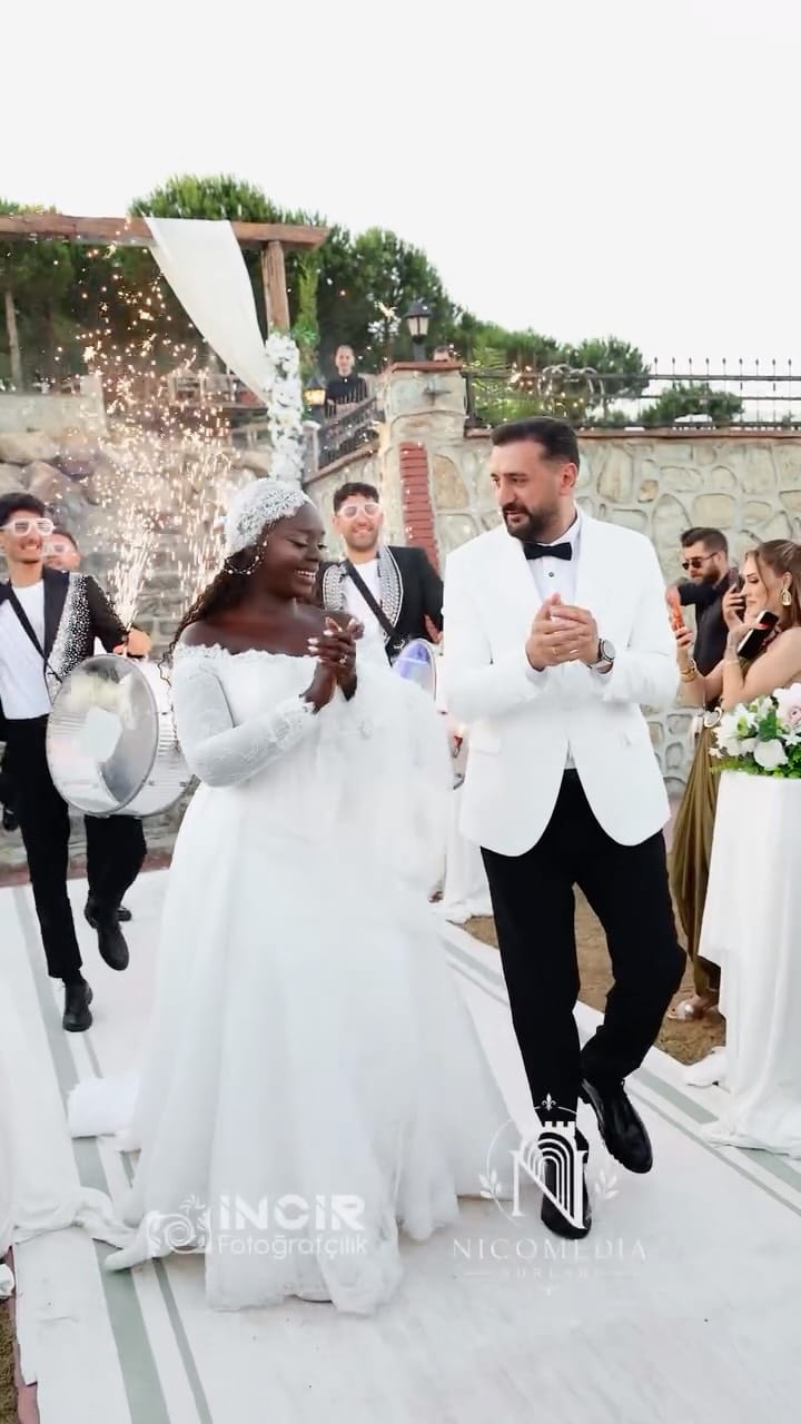 Post 1 by DÜĞÜN FOTOĞRAFÇISI on Instagram (video)