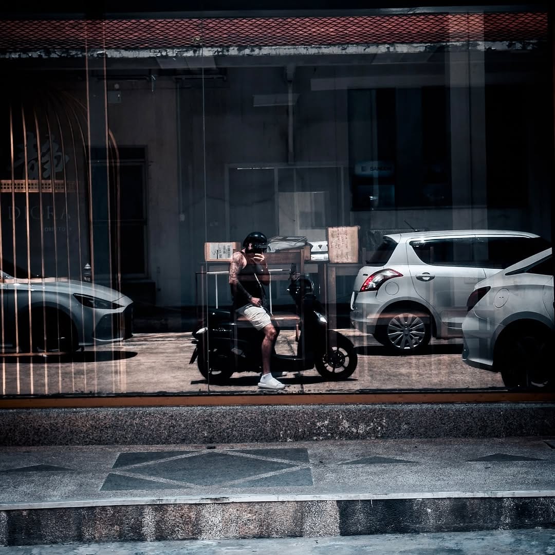 Post 9 by Can Demir on Instagram (image)