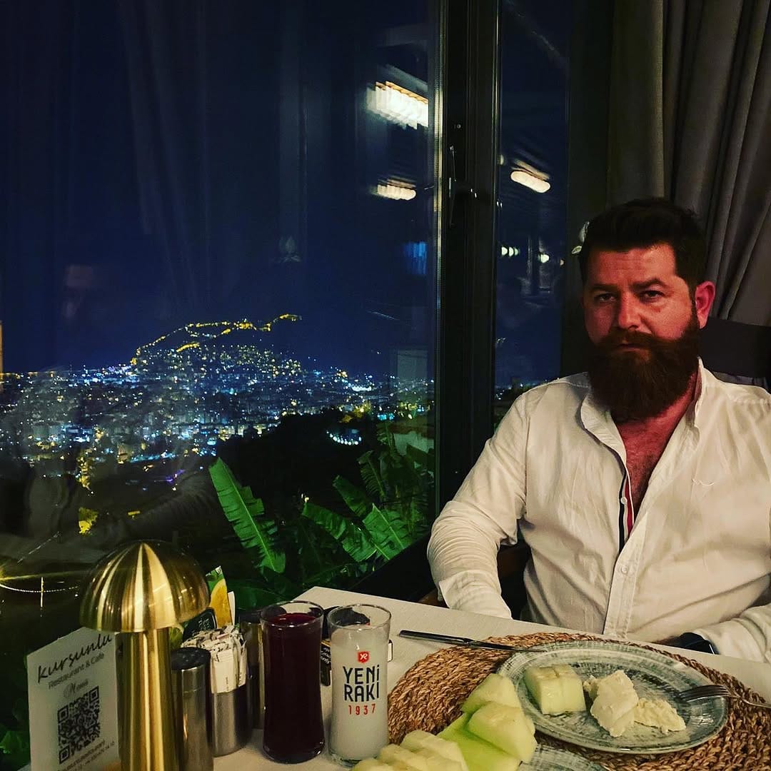 Post 8 by ÖZGÜR KÜTÜKÇÜ on Instagram (image)