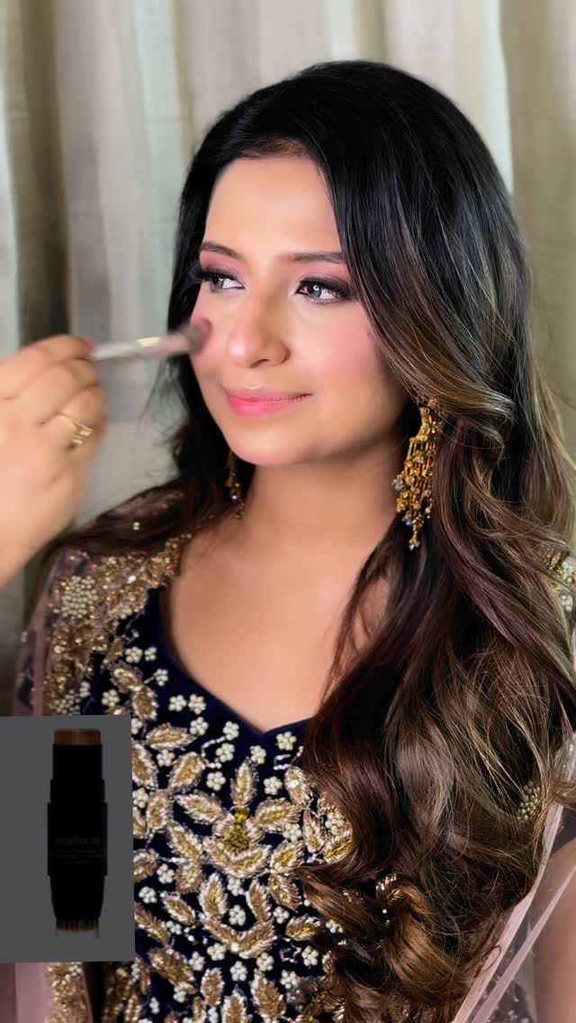Post 9 by Sana Arshad on Instagram (video)