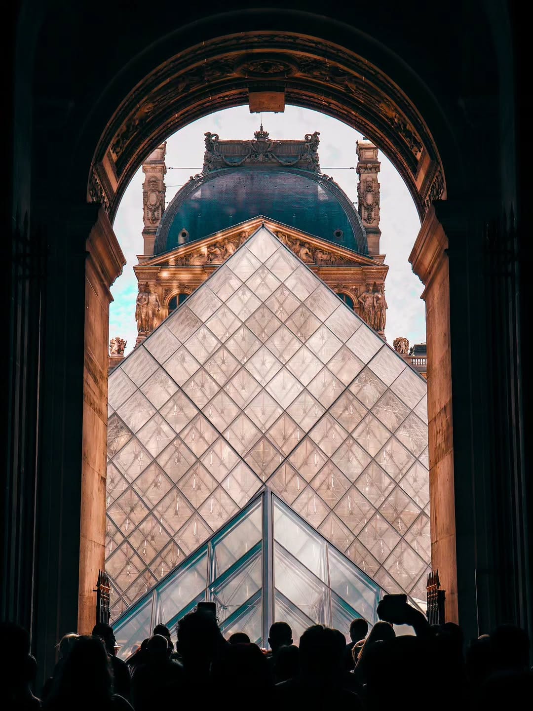 Post 2 by @ardafotograf on Instagram (image)