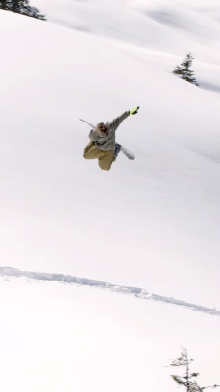 Post 9 by Flo on Instagram (video)