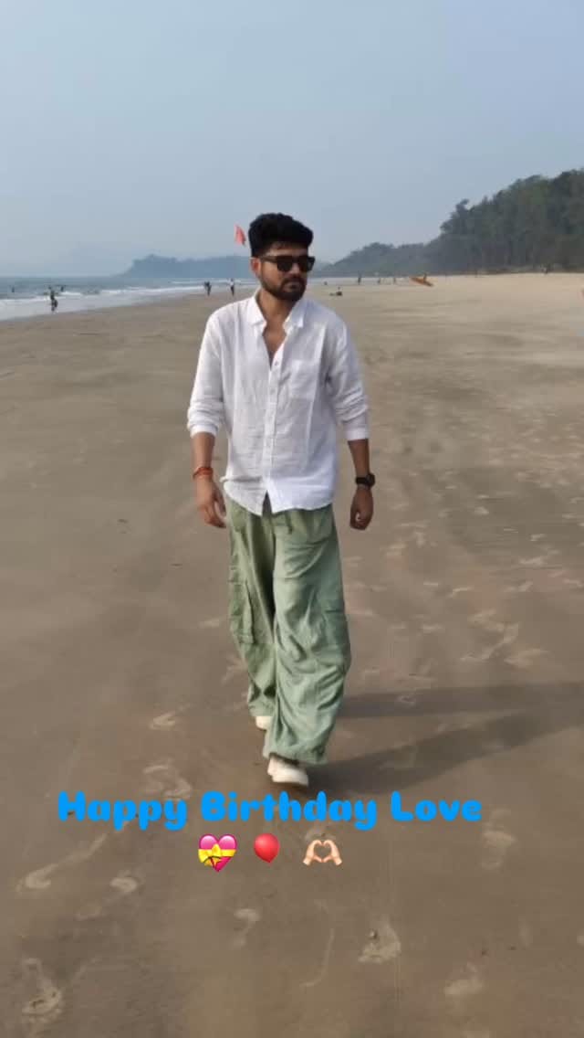 Post 2 by Cheshtaa Mehta Rawat on Instagram (video)