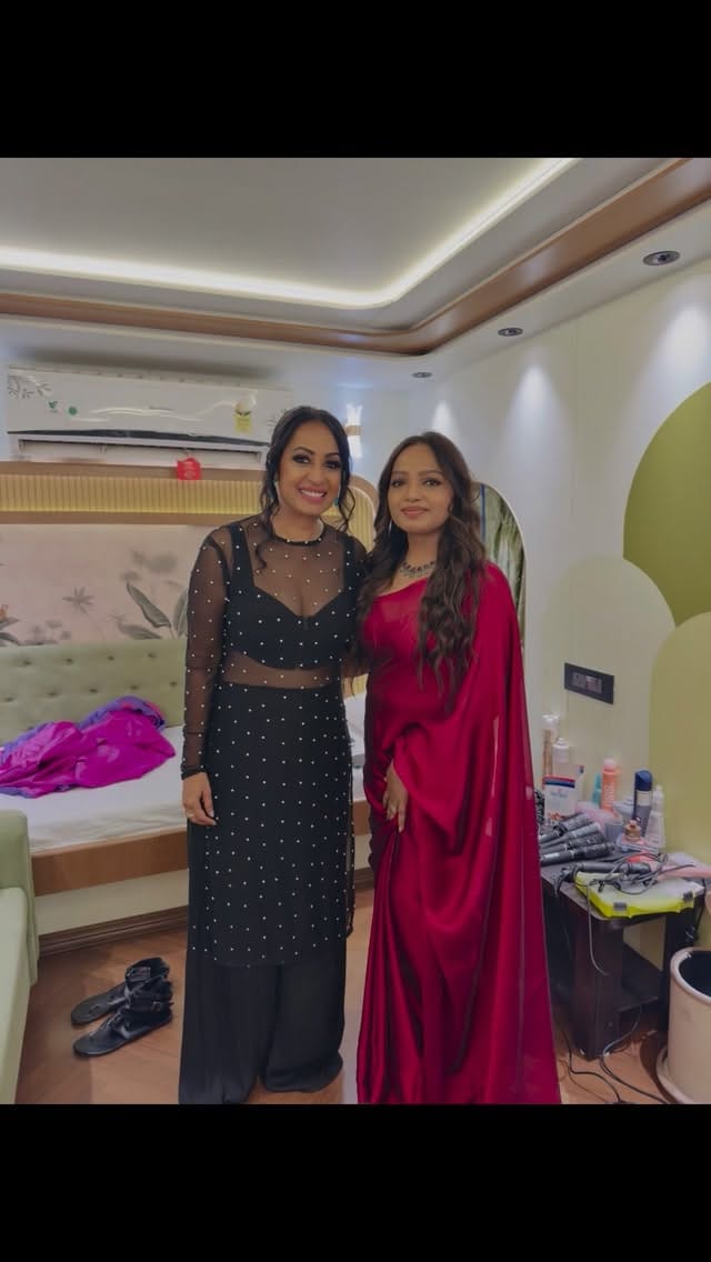 Post 4 by ashmeeta on Instagram (video)