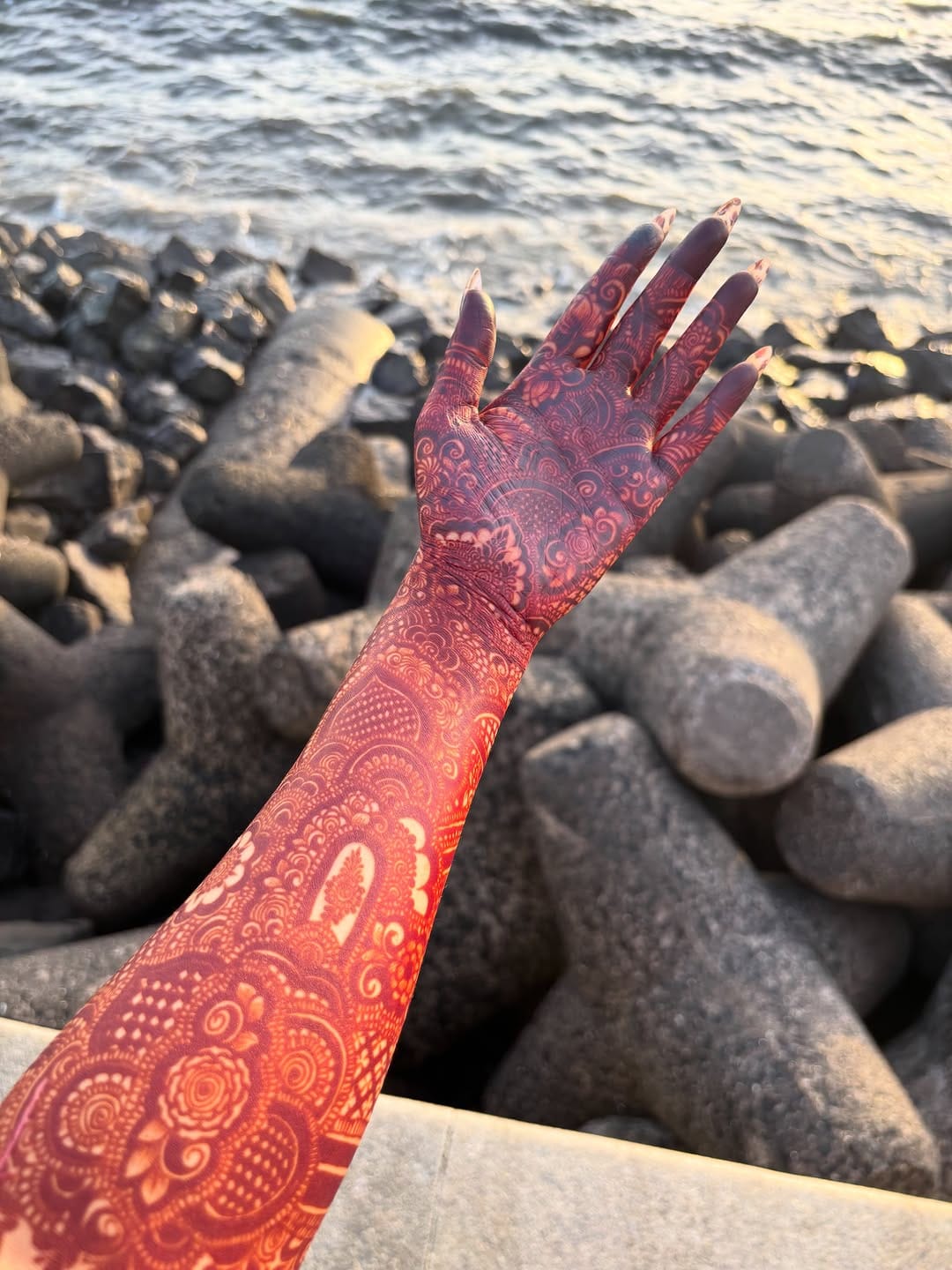 Post 8 by Tarannum khan | henna artist on Instagram (carousel)
