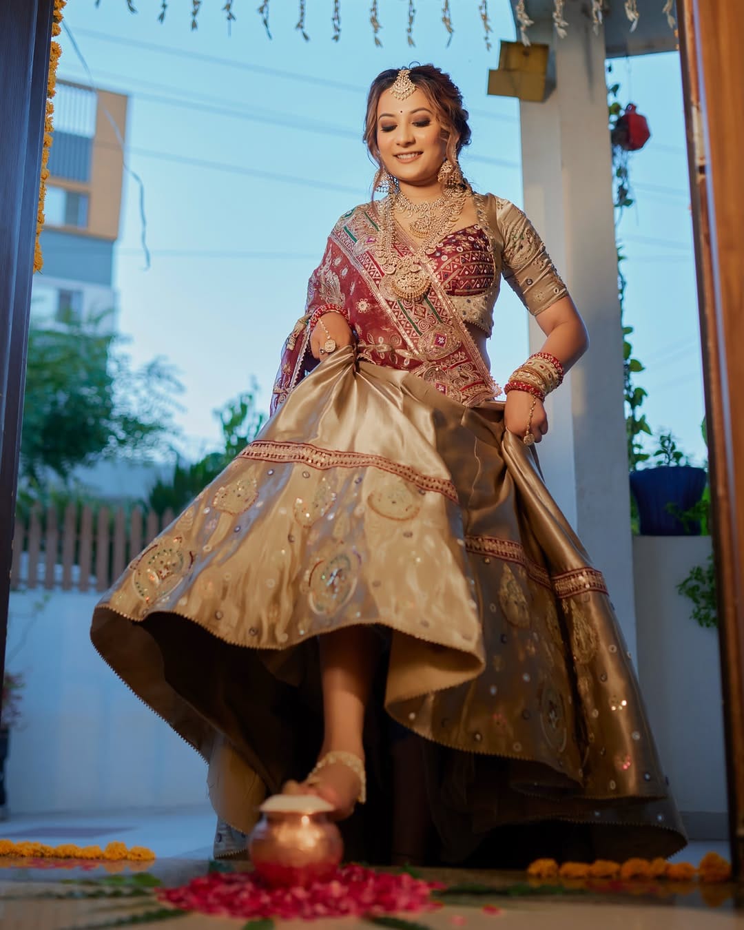 Post 6 by Grishma Solanki |  Make Up & Hair Team on Instagram (carousel)
