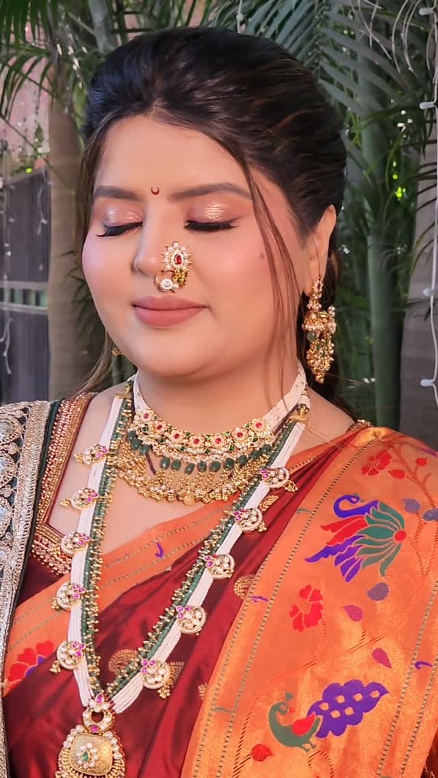 Post 3 by Suvarna Purandare | Luxury Bridal Makeup Artist Mumbai on Instagram (video)