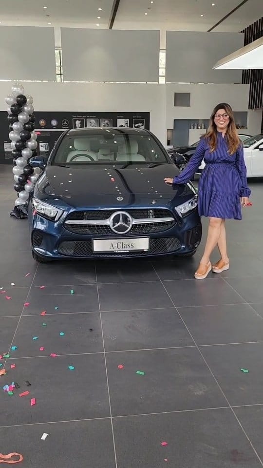 Post 8 by Suvarna Purandare | Luxury Bridal Makeup Artist Mumbai on Instagram (video)