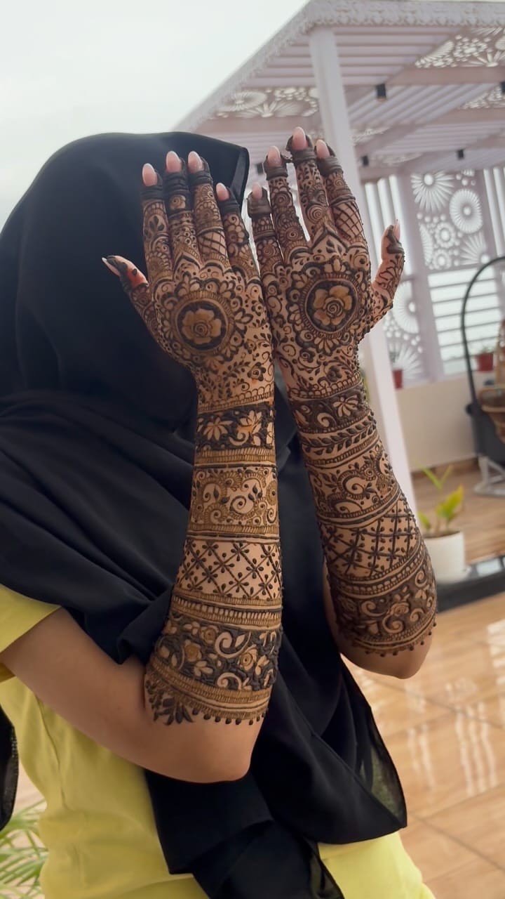 Post 4 by Rana fatima on Instagram (video)