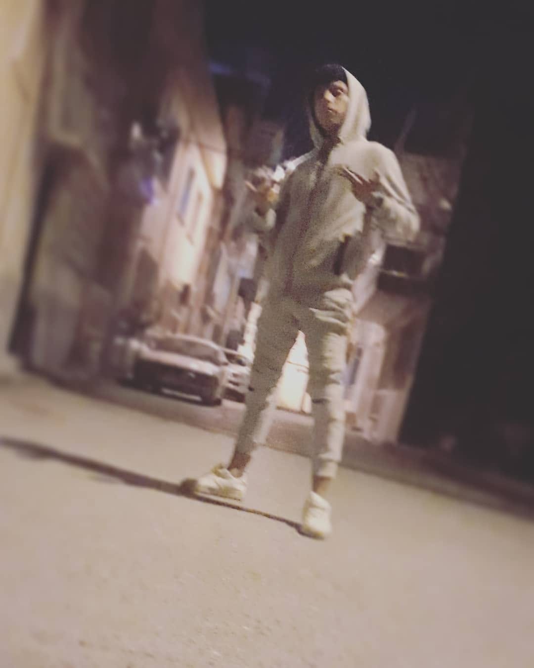 Post 3 by 𝓐𝓵𝓲  𝓣𝓔𝓣İ𝓚 on Instagram (image)