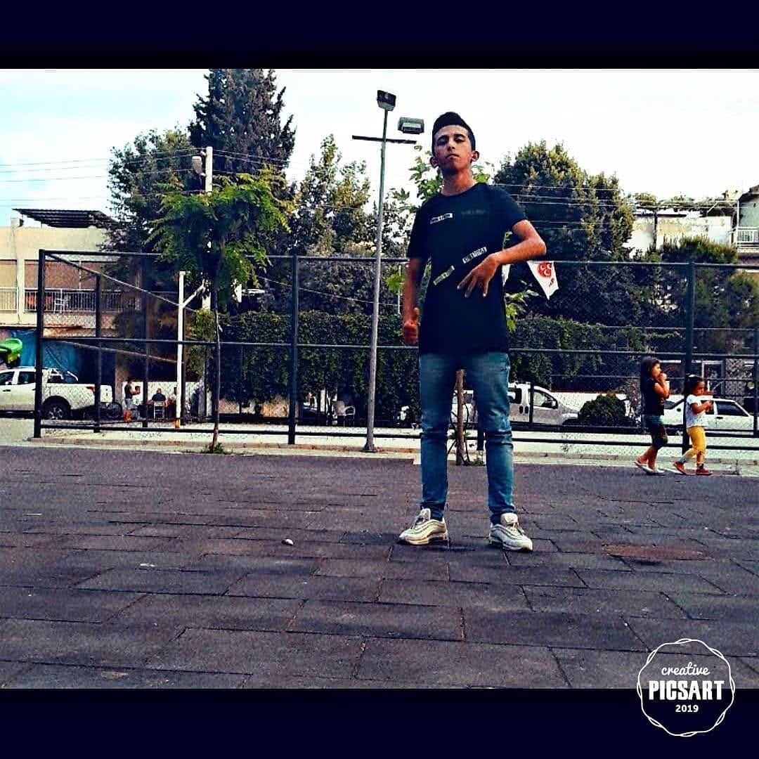 Post 1 by 𝓐𝓵𝓲  𝓣𝓔𝓣İ𝓚 on Instagram (image)