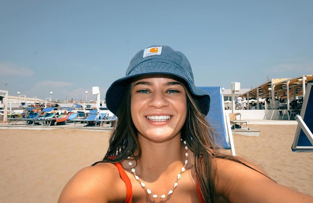 Post 8 by Kinga Kozak 🦁👑 on Instagram (image)