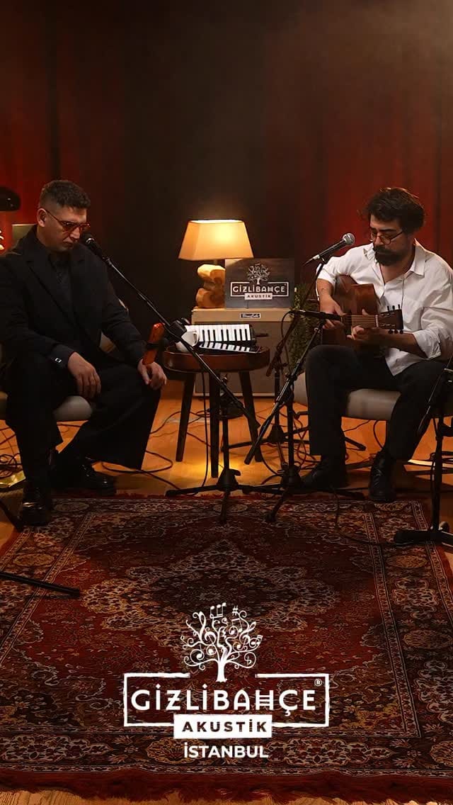 Post 6 by Gizli Bahçe Akustik on Instagram (video)