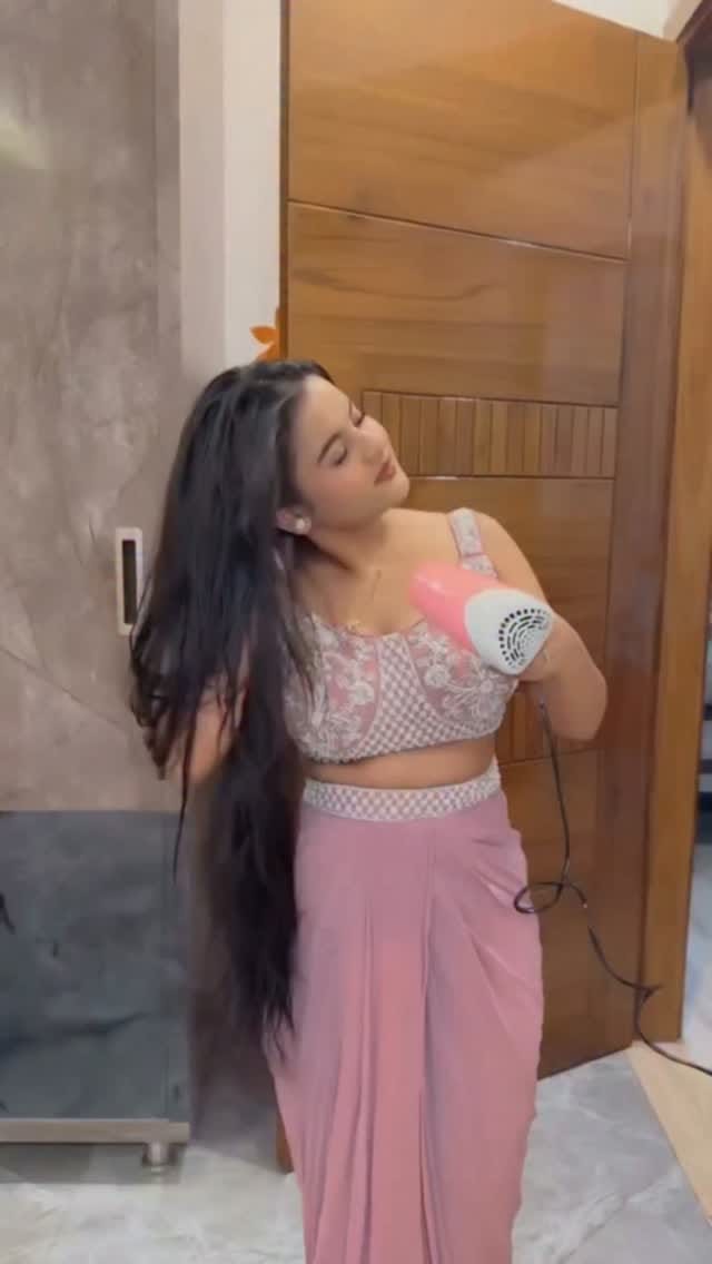 Post 3 by gungun on Instagram (video)