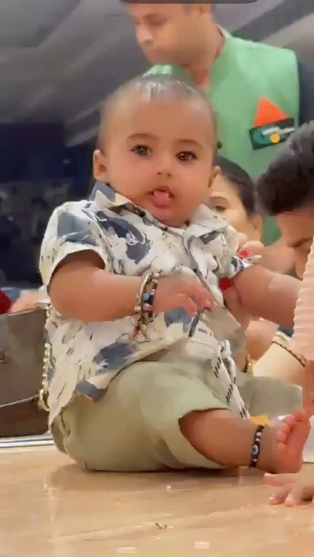 Post 8 by gungun on Instagram (video)