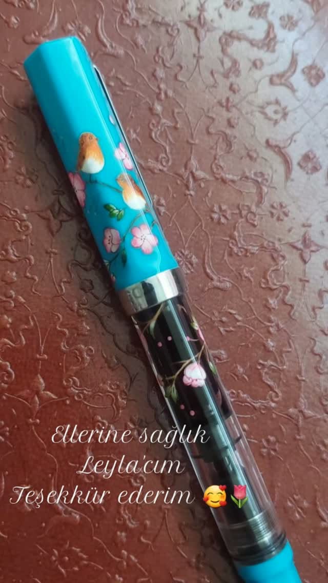 Post 1 by 'Tezhip aşkın altın rengidir.' on Instagram (video)