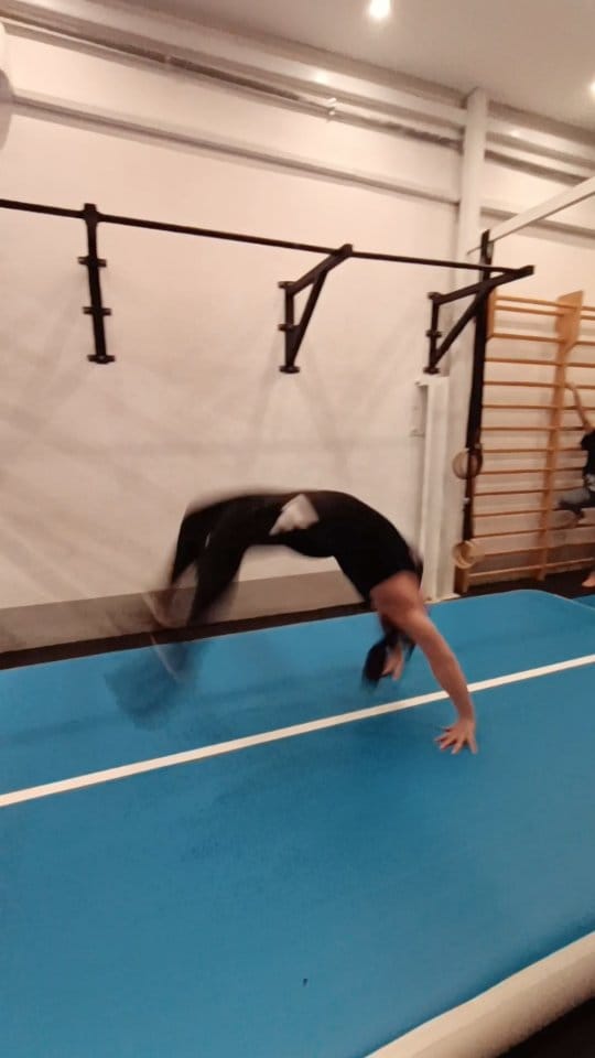 Post 2 by Bea Stucchi on Instagram (video)