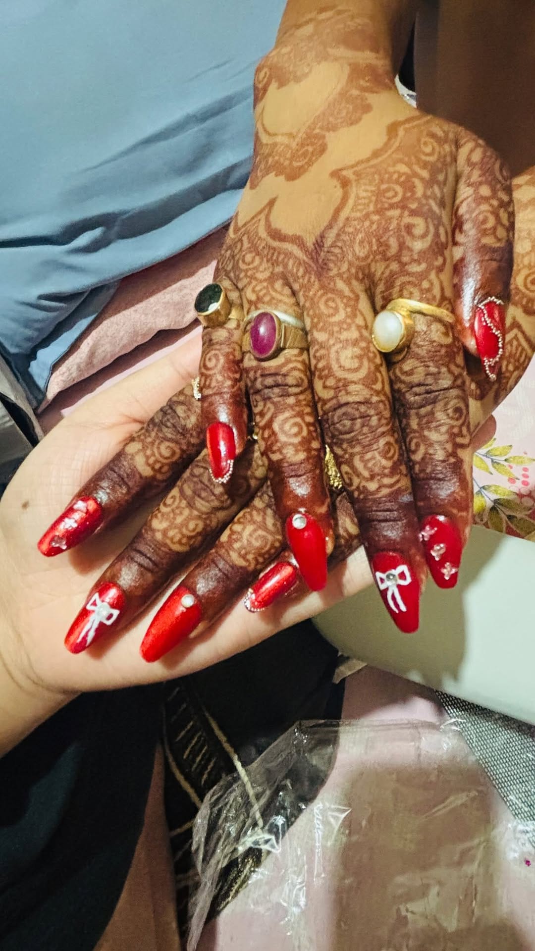 Post 2 by Pixy Makeover Artist on Instagram (video)
