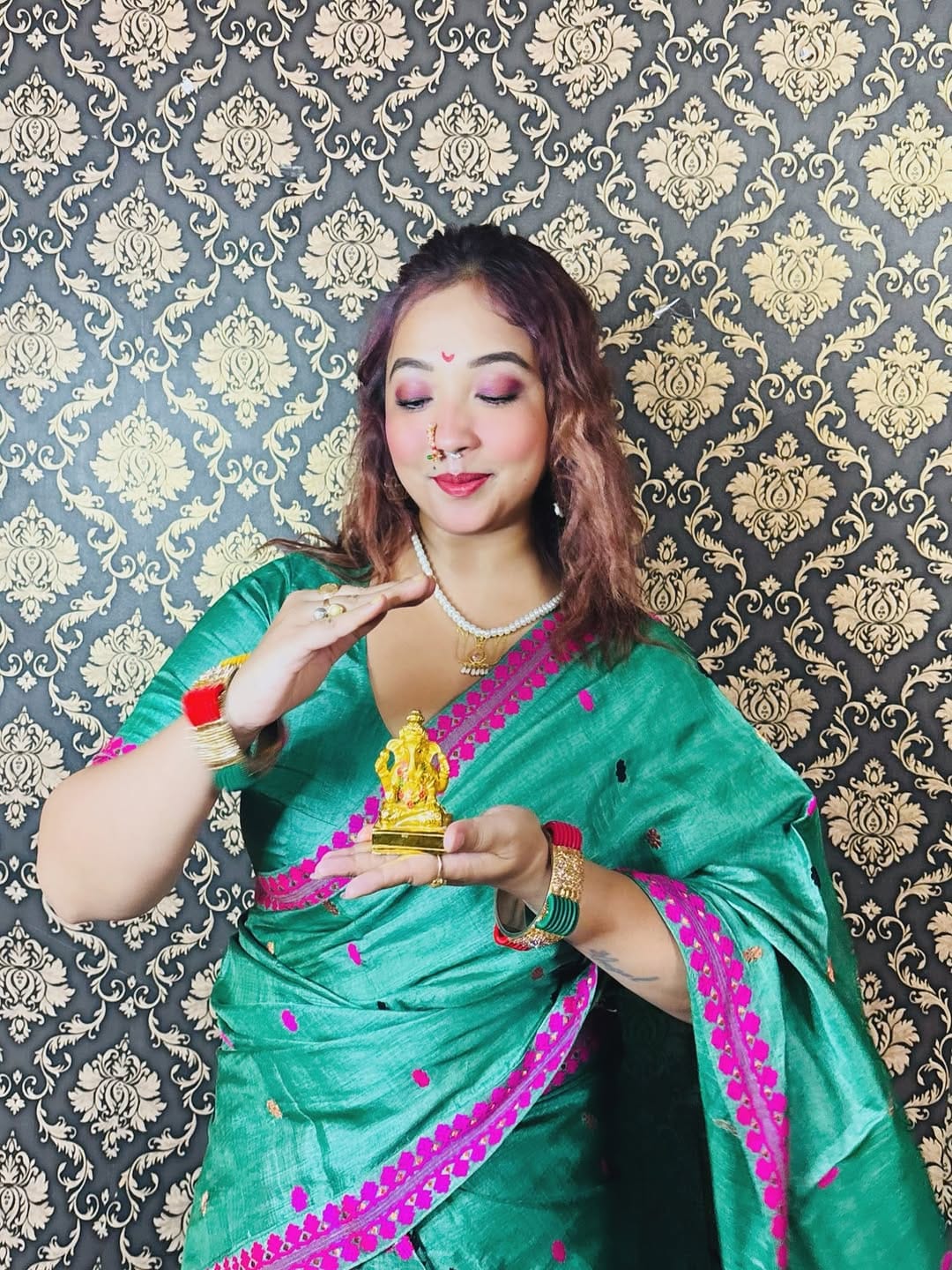 Post 8 by Pixy Makeover Artist on Instagram (carousel)
