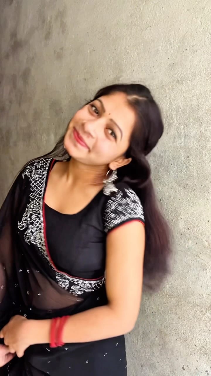 Post 4 by 🦋_Aaru_🦋 on Instagram (video)