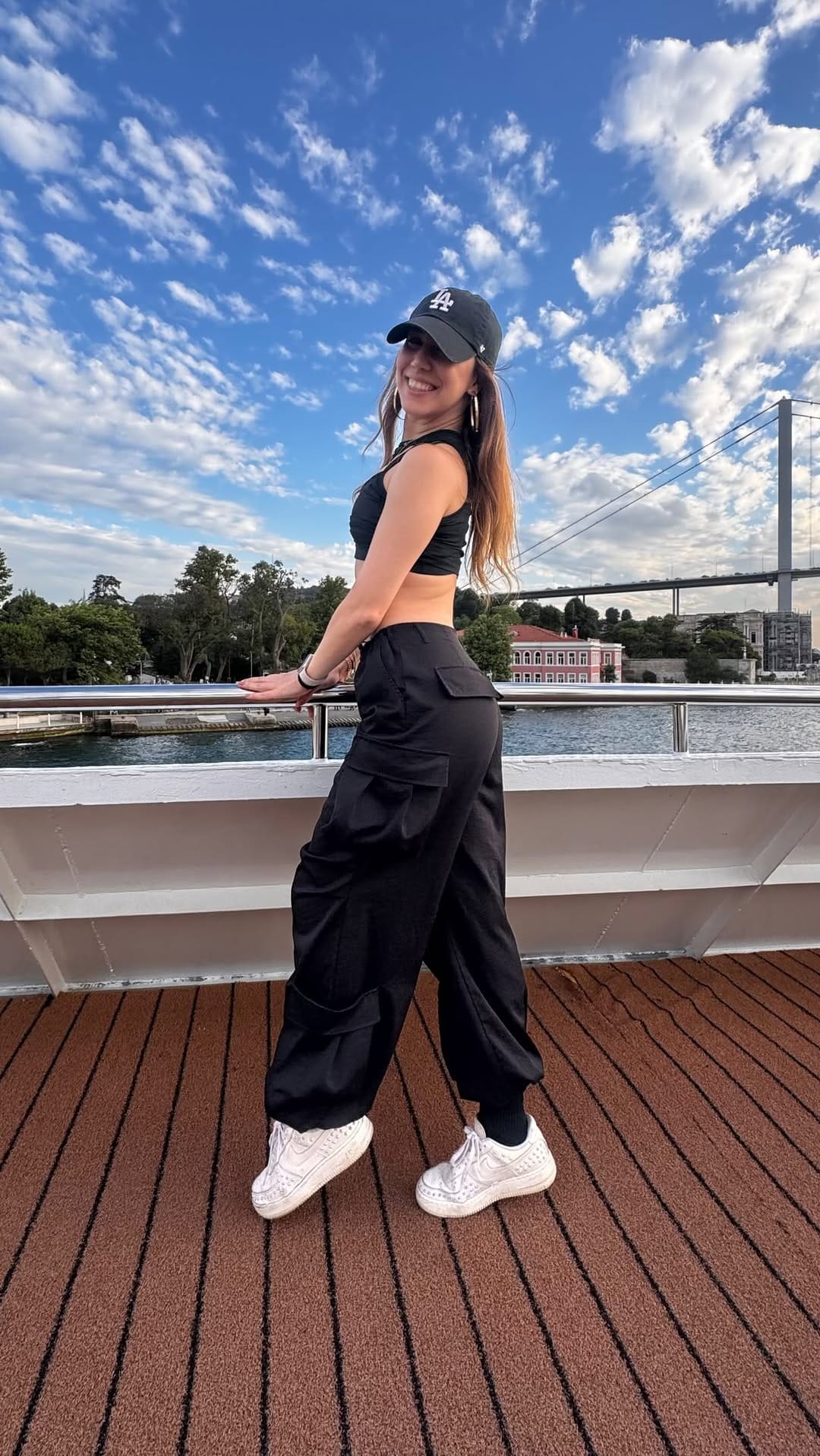 Post 4 by Tuğçe Güder on Instagram (video)