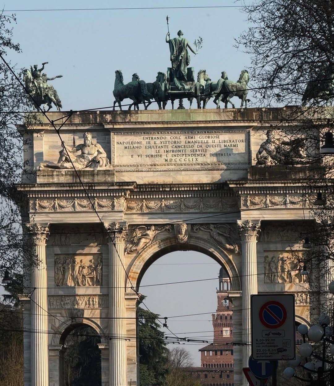 Post 6 by liza | life in milan on Instagram (carousel)