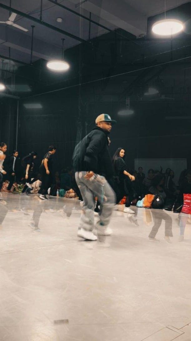 Post 10 by Amit Dans India | Choreographer on Instagram (video)
