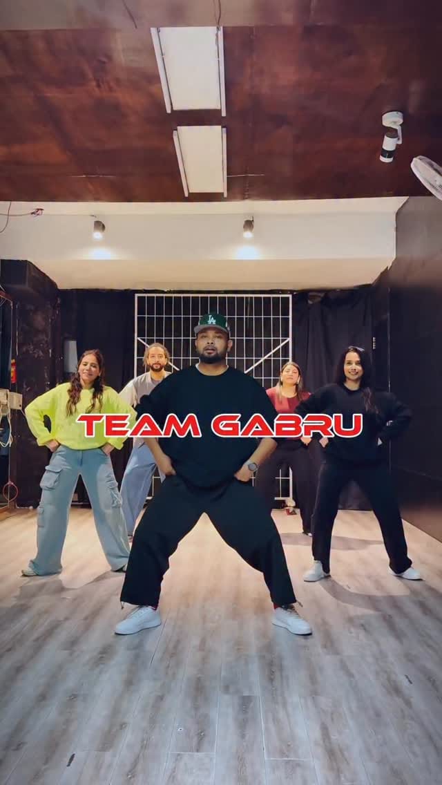 Post 8 by Amit Dans India | Choreographer on Instagram (video)