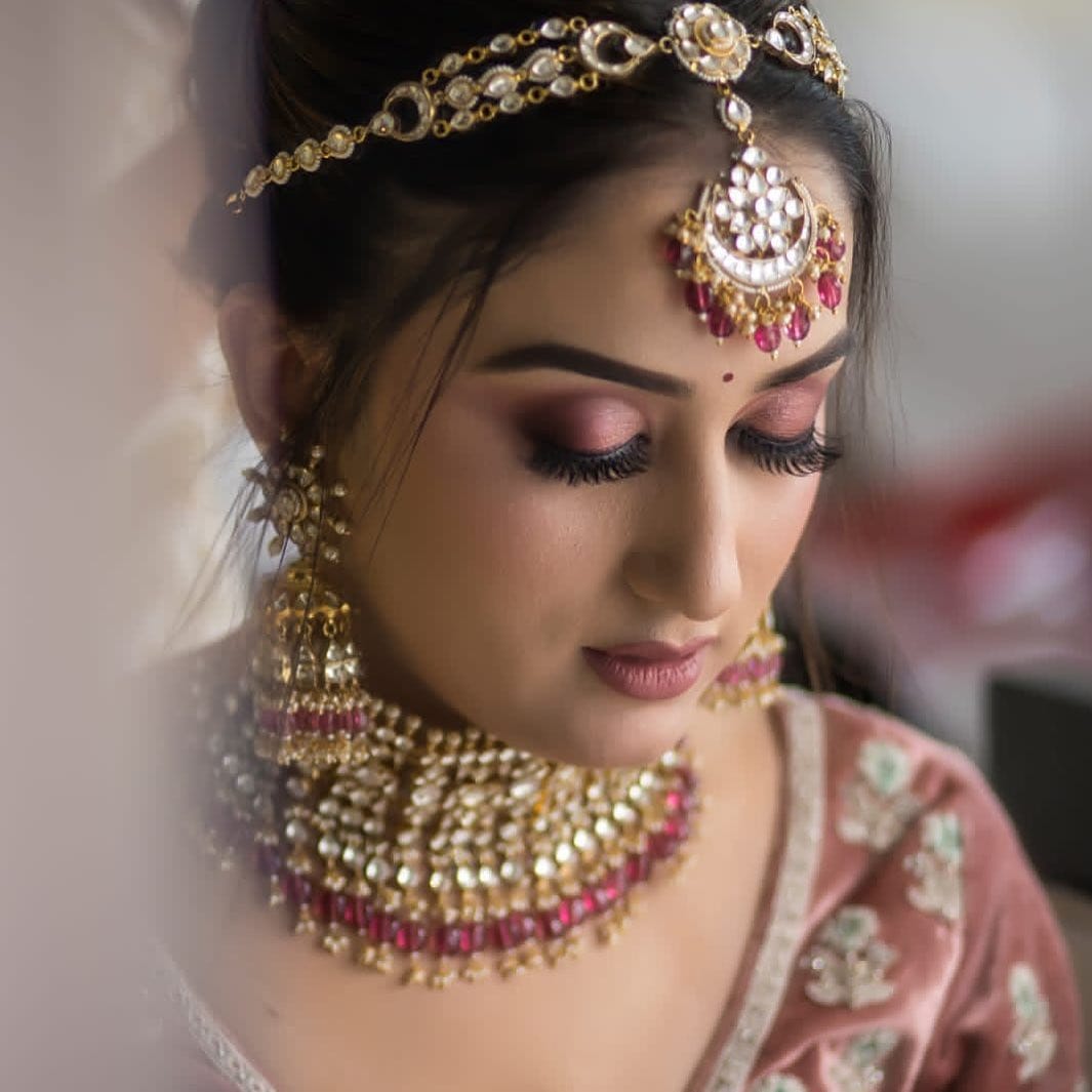 Post 8 by Sona Motwani | Makeup Artist | Hairstylist | Vadodara on Instagram (image)