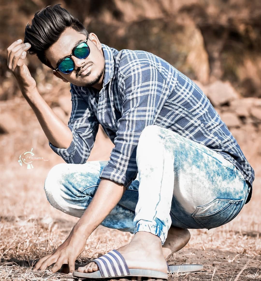 Post 4 by Azhar on Instagram (image)
