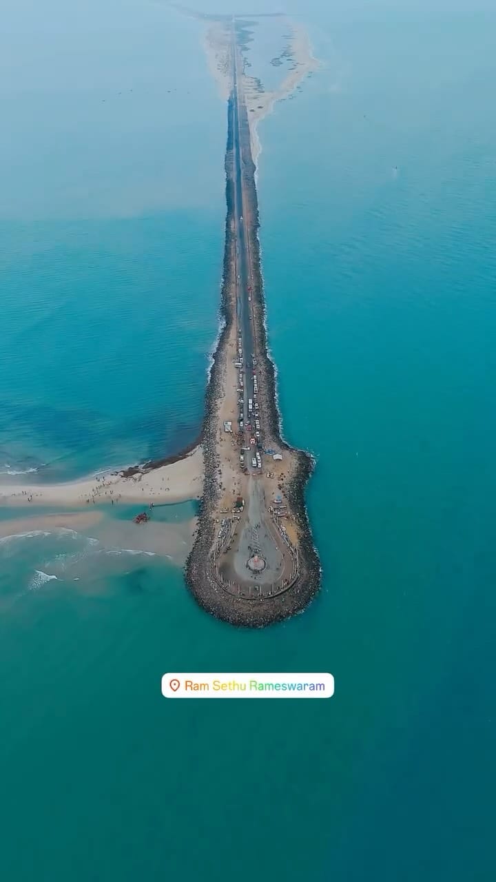 Post 4 by AISHWARYA🧚 on Instagram (video)