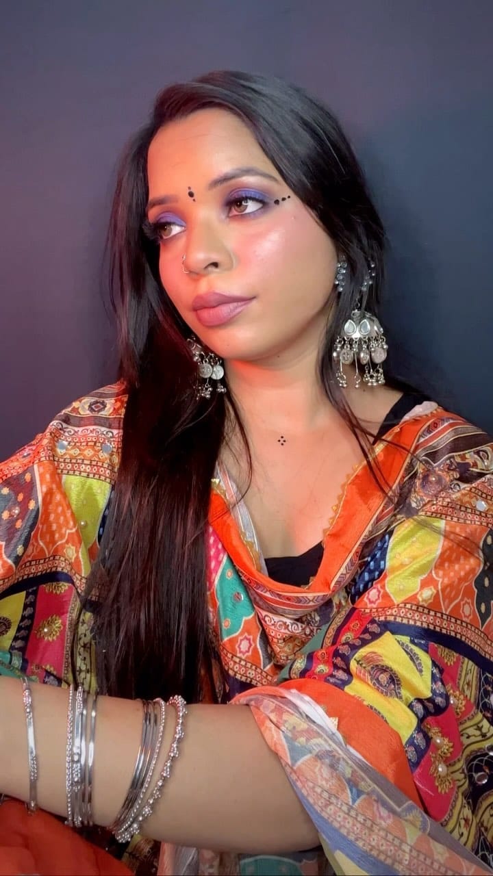 Post 10 by AISHWARYA🧚 on Instagram (video)