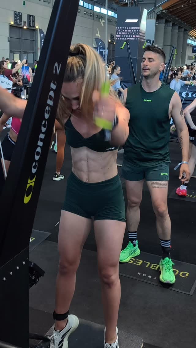 Post 5 by 𝓐𝓾𝓻𝓸𝓻𝓪 𝓒𝓮𝓬𝓬𝓱𝓲𝓷𝓲 |𝓕𝓲𝓽𝓷𝓮𝓼𝓼 𝓬𝓸𝓪𝓬𝓱 on Instagram (video)