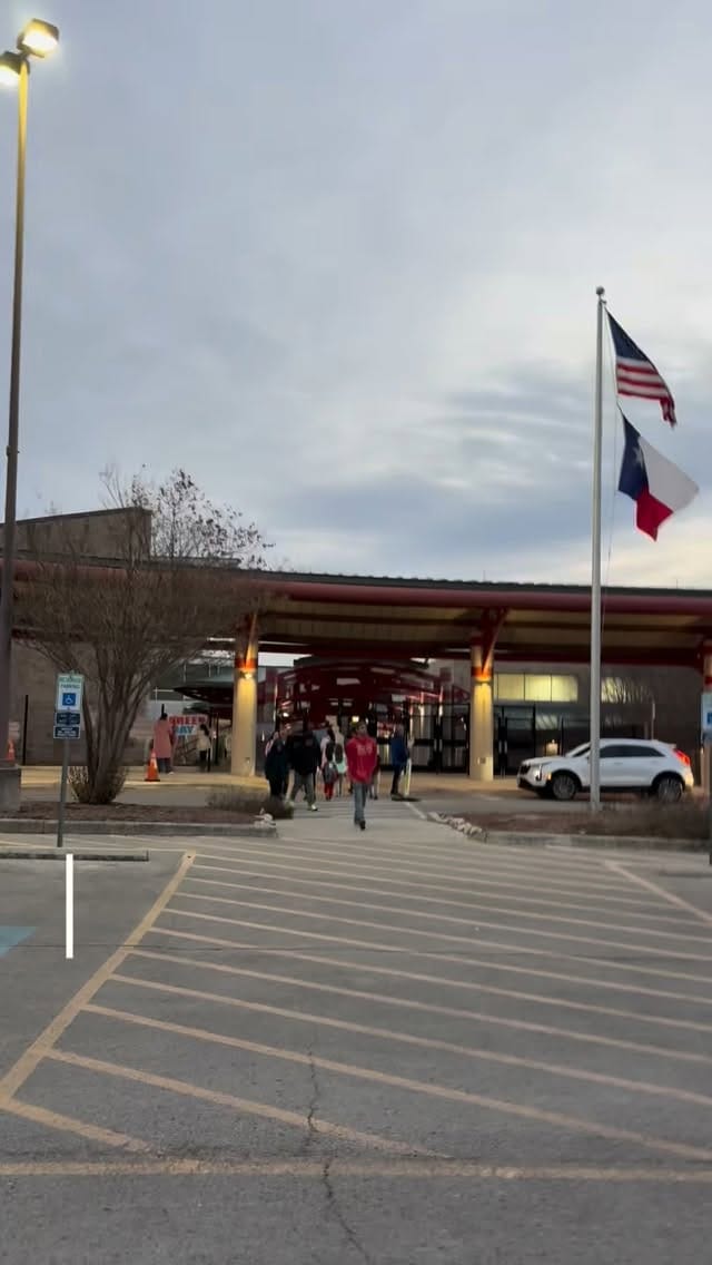 Post 4 by Janet Sandoval on Instagram (video)