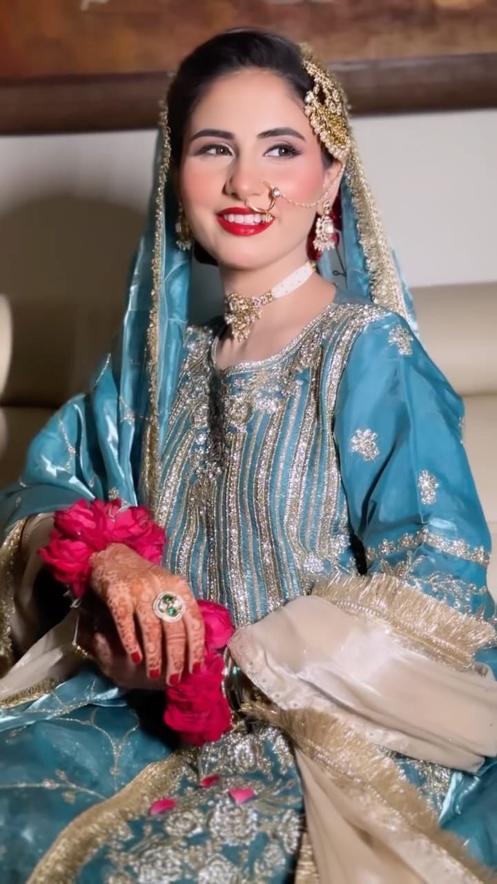 Post 7 by Rridhi R Mhna | Bridal Makeup artist on Instagram (video)