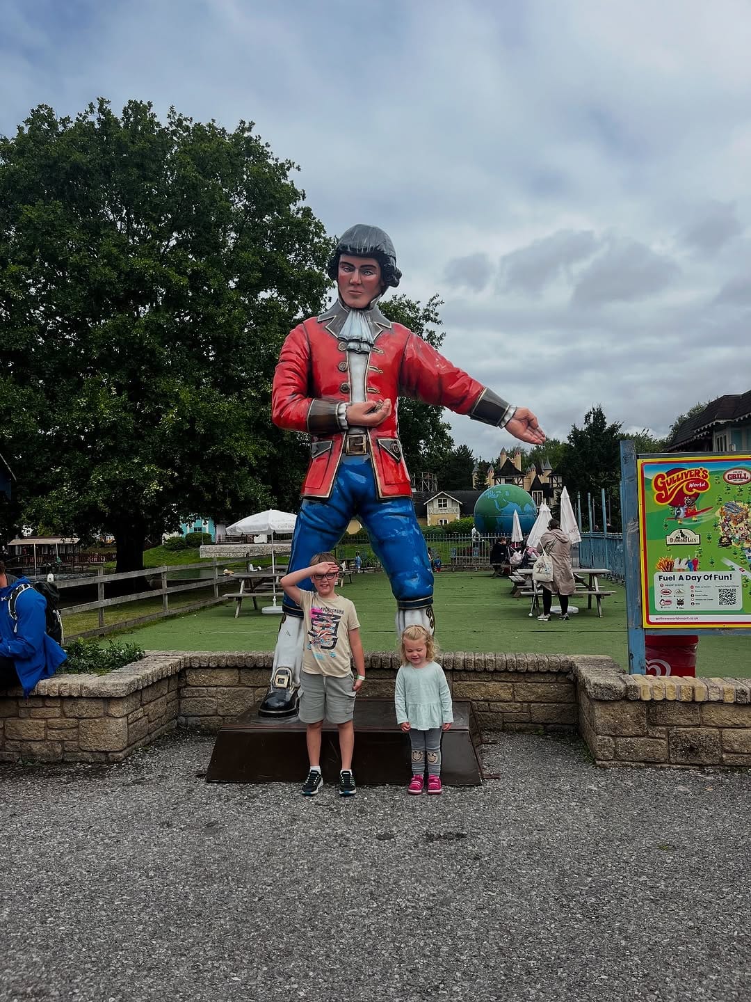 Post 4 by Ceri Delyn Lewis on Instagram (carousel)