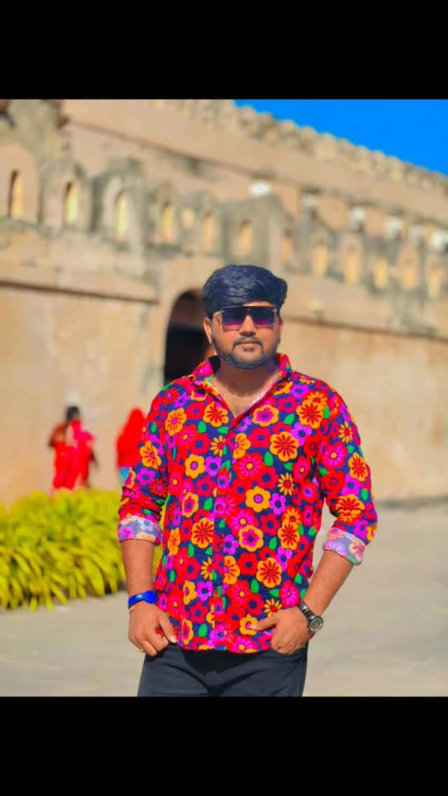 Post 9 by Vipul Jogva on Instagram (video)