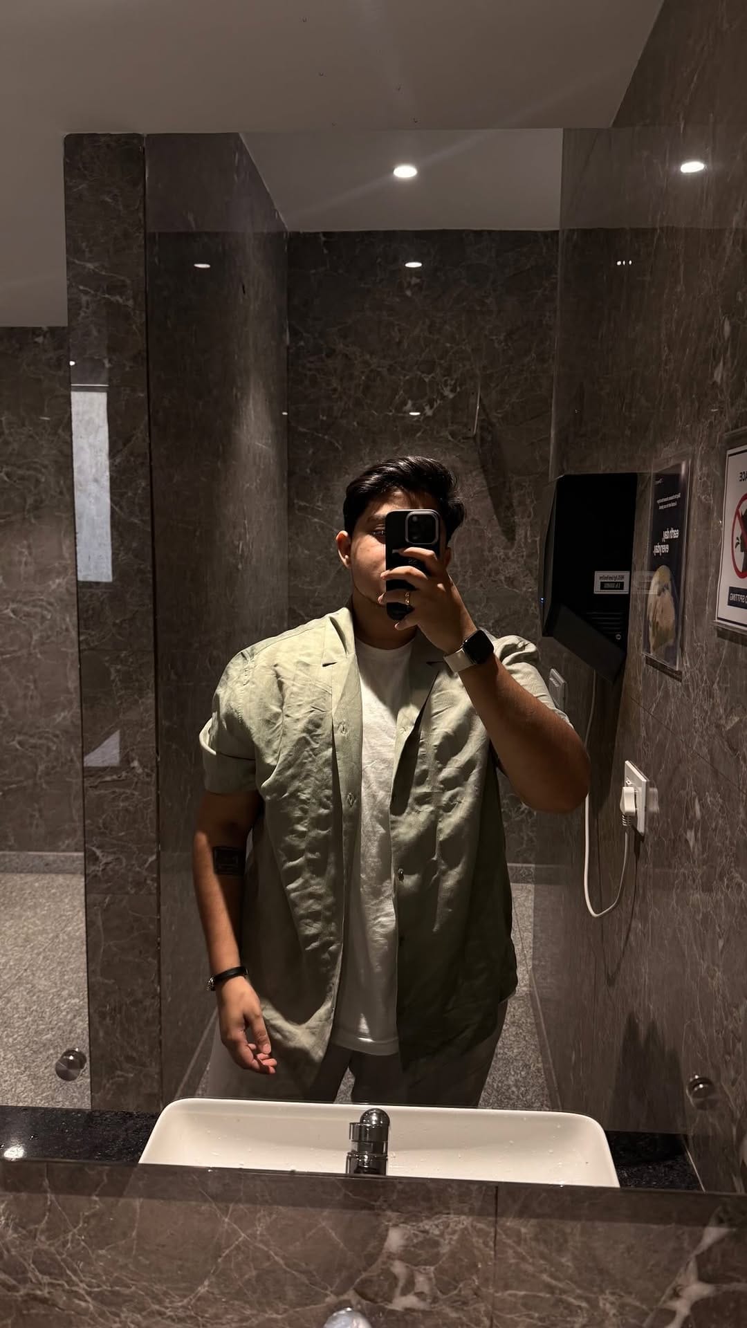 Post 5 by Sejal Sandal on Instagram (video)