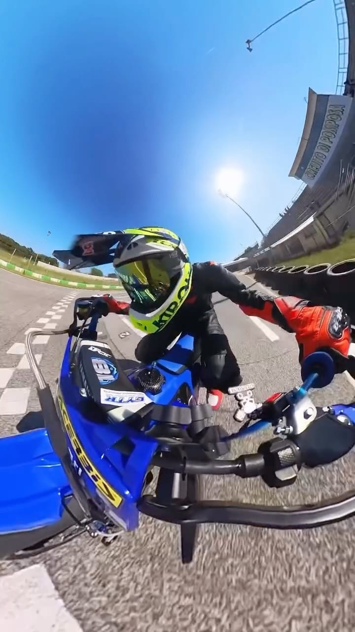 Post 2 by Alex | SUPERMOTO on Instagram (video)