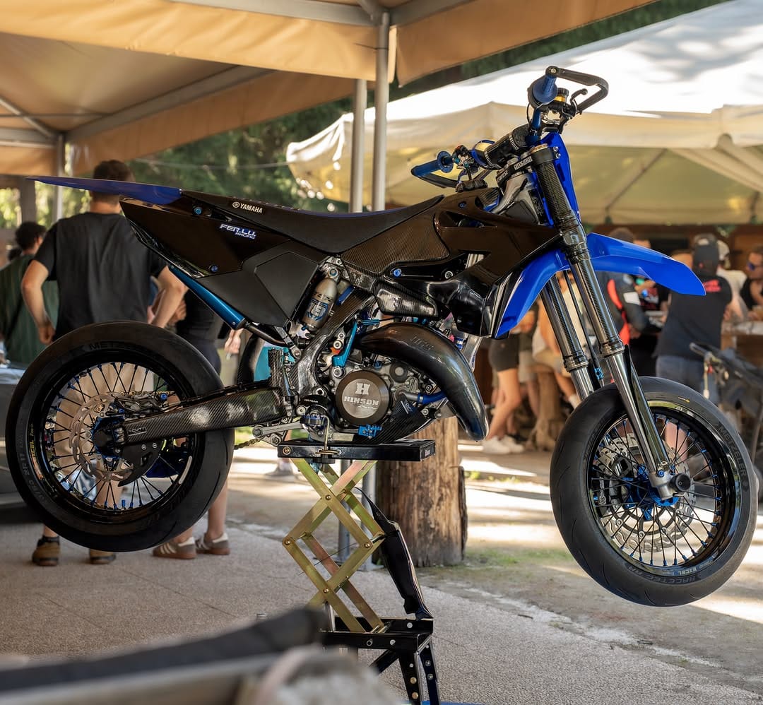 Post 3 by Alex | SUPERMOTO on Instagram (image)