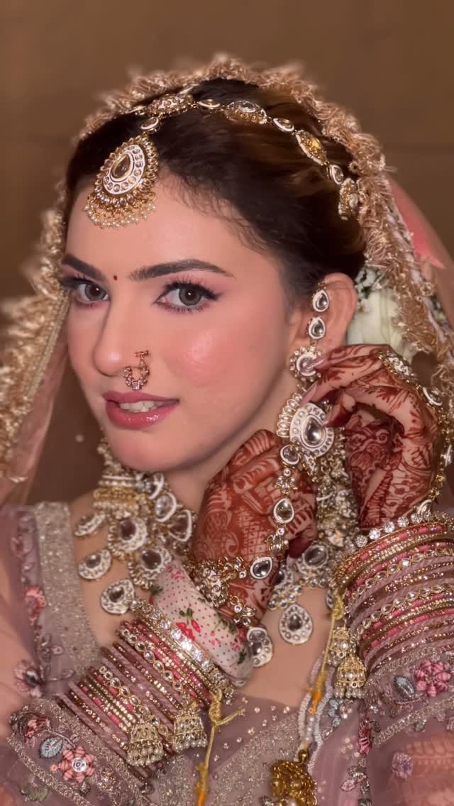 Post 9 by Heritage Bridess by Nancy bhatia I Saharanpur Makeup Artist on Instagram (video)