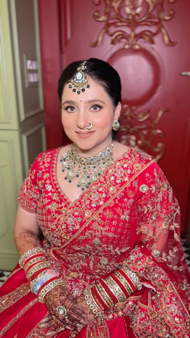 Post 1 by Heritage Bridess by Nancy bhatia I Saharanpur Makeup Artist on Instagram (video)