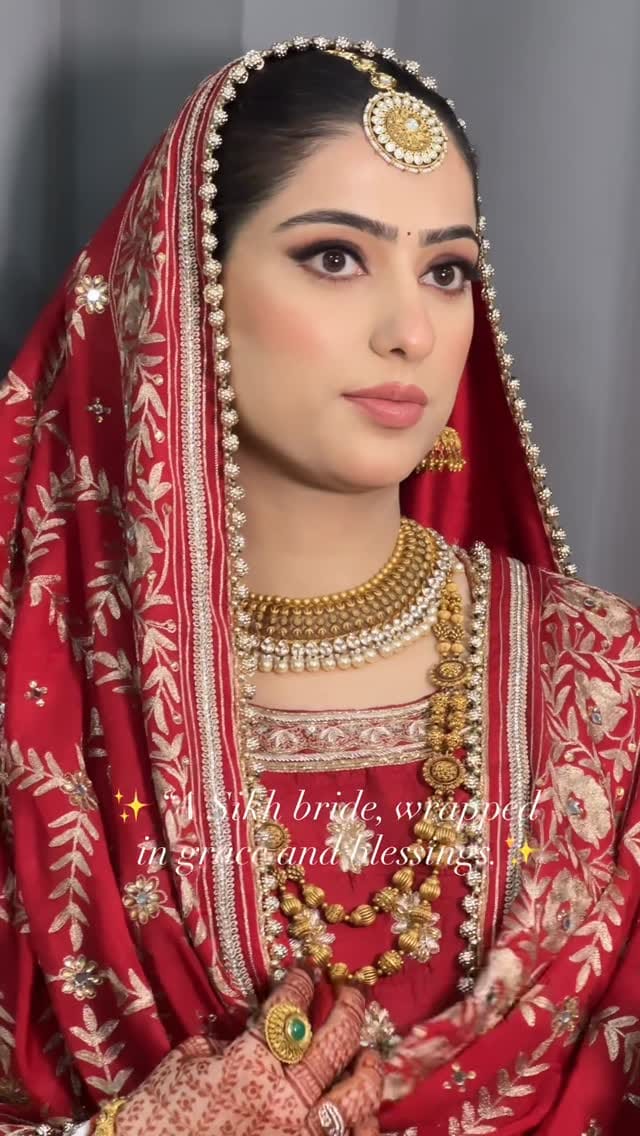 Post 10 by Jammu Makeup Artist on Instagram (video)