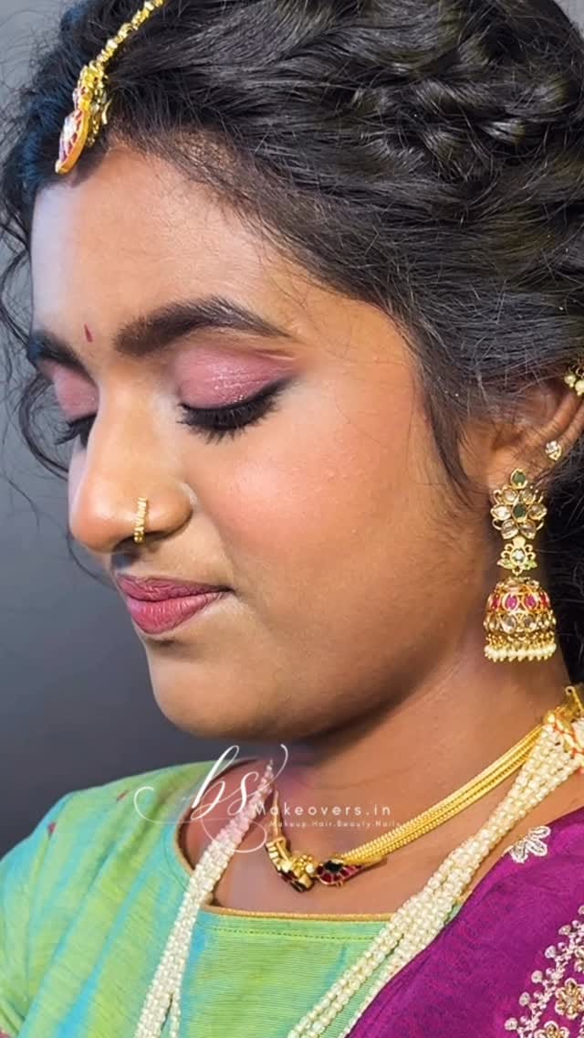 Post 8 by Bushrasayeed|bridalmakeupartist on Instagram (video)