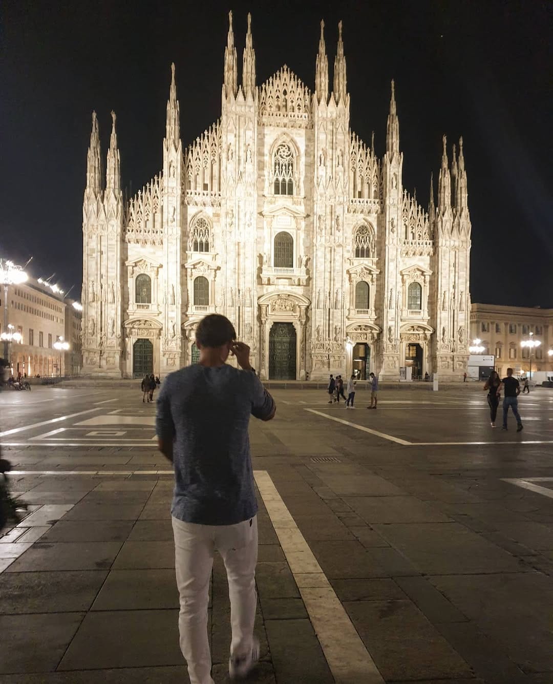 Post 8 by Antonio ecc on Instagram (carousel)