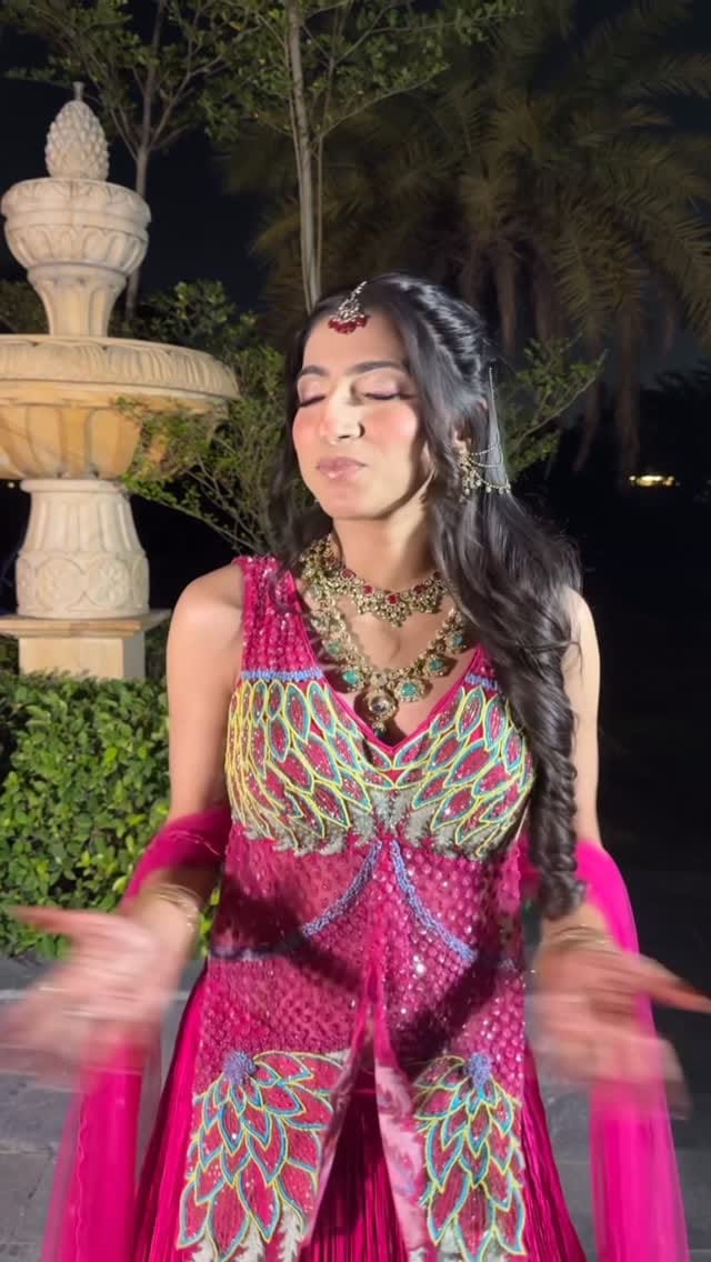 Post 7 by Manisha on Instagram (video)